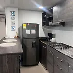Taylor\'S Sweet Home